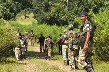 छत्तीसगढ़: दंतेवाड़ा-नारायणपुर बॉर्डर पर मुठभेड़, महिला नक्‍सली का शव बरामद