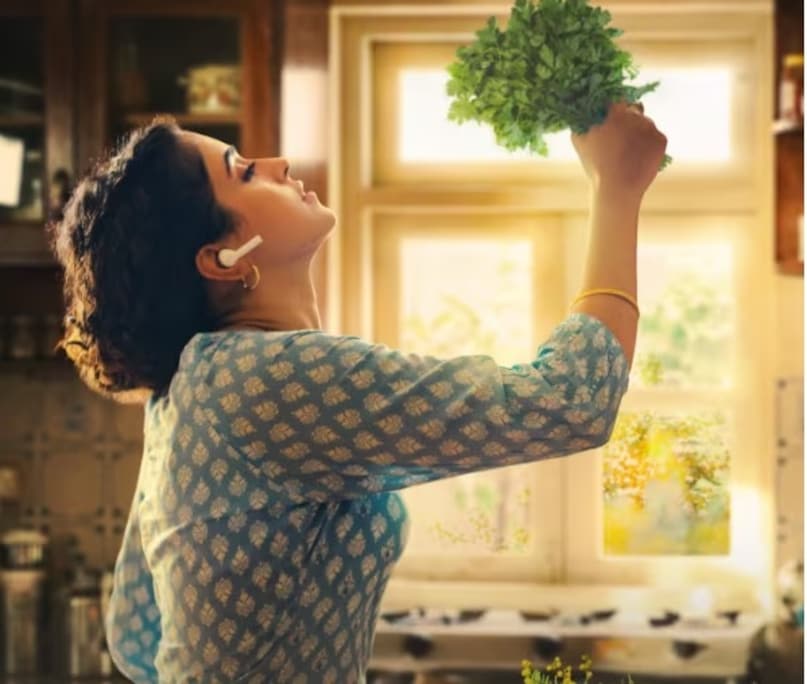 sanya malhotra, sanya malhotra films, badhaai ho, kathal, pagglait, mrs, sunny sanskari ki tulsi kumari release date, सान्या मल्होत्रा, बधाई हो, कटहल, पगलैट, सनी संस्कारी की तुलसी कुमारी, सान्या मल्होत्रा फिल्में 