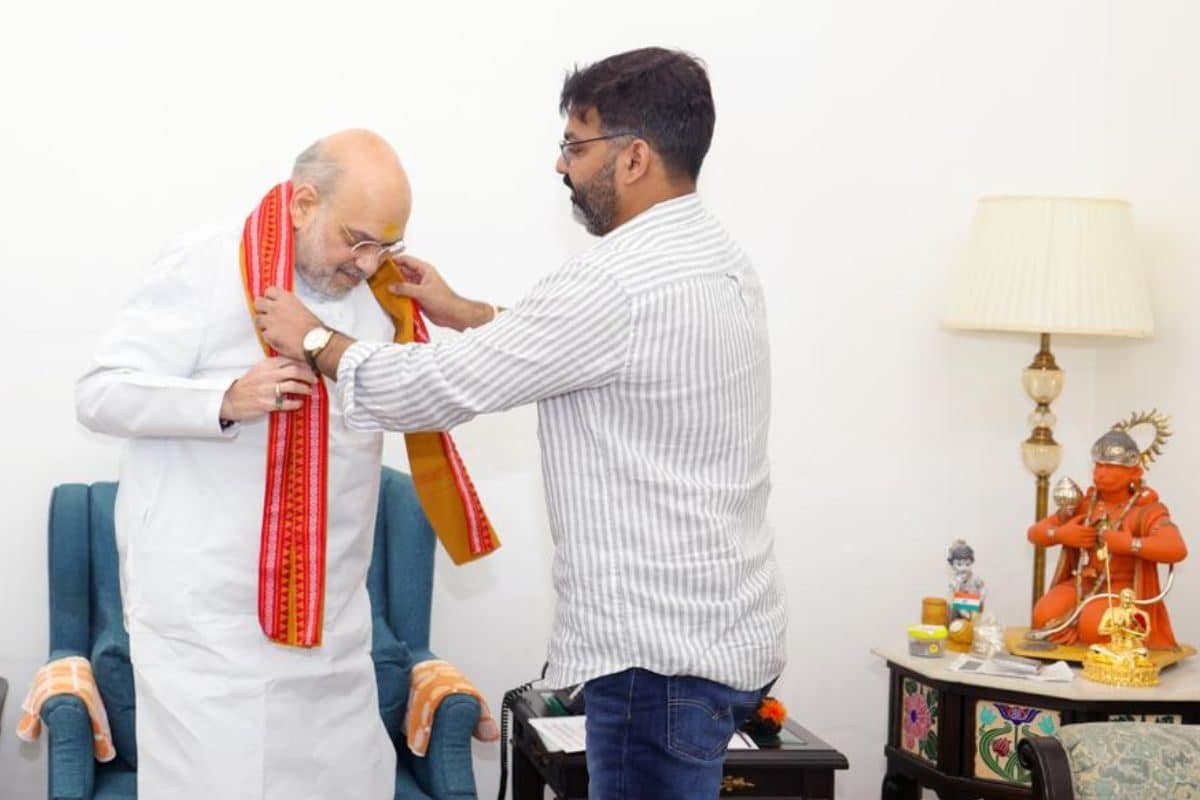 पवन सिंह किस सीट से लड़ेंगे बिहार चुनाव? 2025 में NDA का 'सुपर प्लान' सेट!