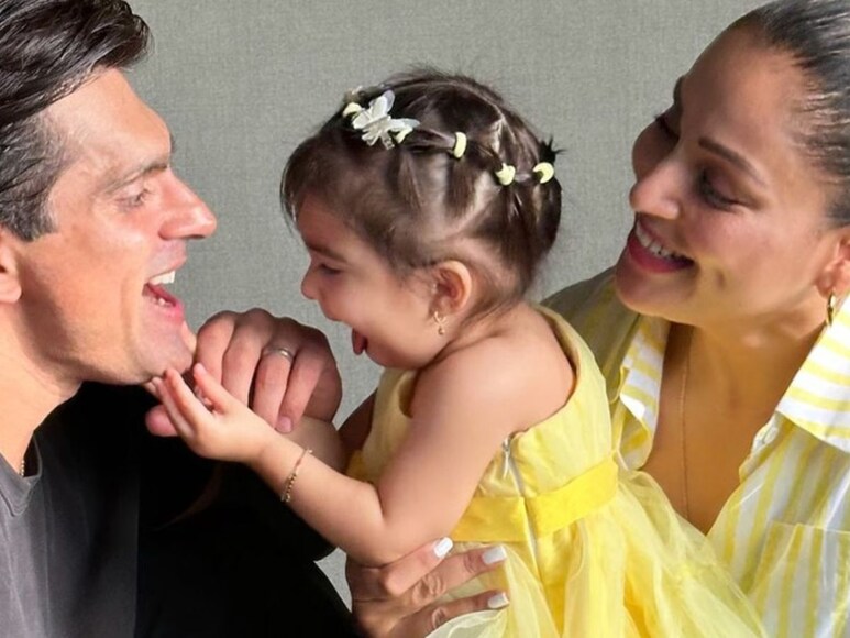 Bipasha Basu, Happy Birthday Bipasha Basu, Bipasha Basu family,