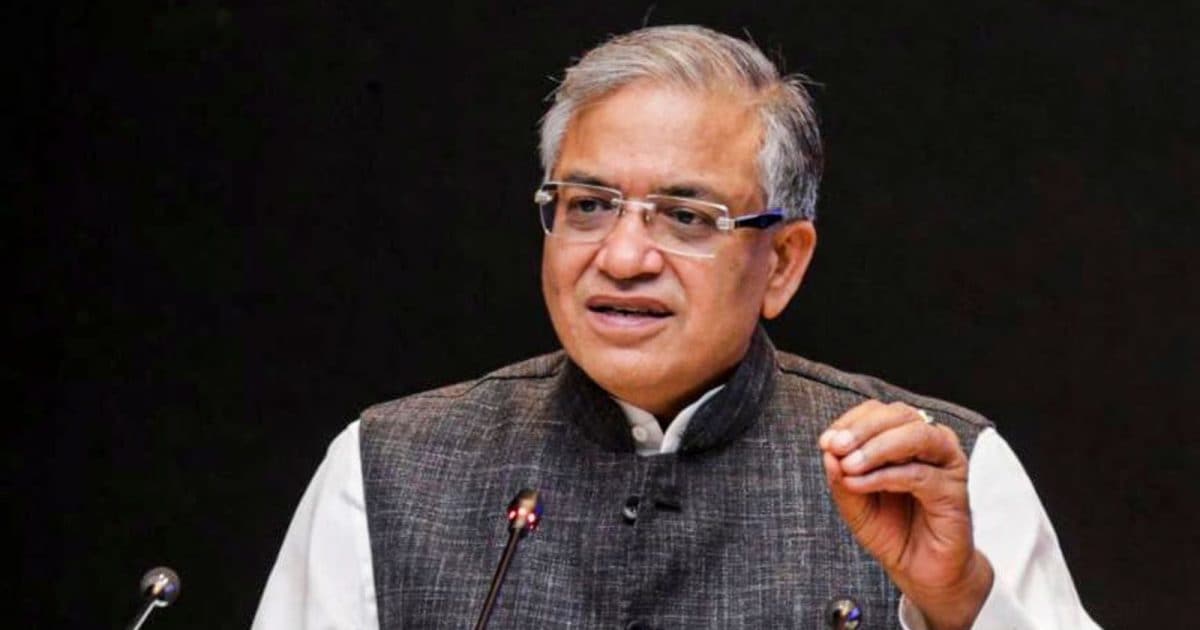 चुनाव आयोग ने पार्टियों से क्‍यों मांगी संव‍िधान की संशोध‍ित कॉपी?