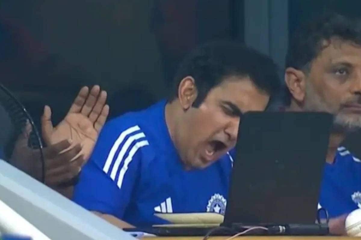 फैन्‍स की बढ़ रही थी धड़कनें, तभी कुछ ऐसा हुआ-खुद को रोक नहीं पाए गंभीर