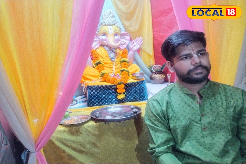 महाराज के विचारों से हुआ प्रभावित महाराज के विचारों से हुआ प्रभावित