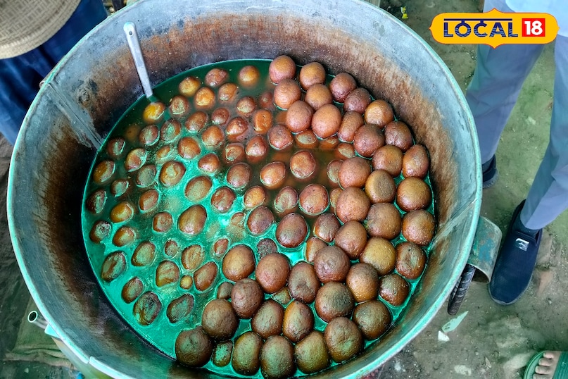 बबुरी की मसूहर गुलाब जामुन 