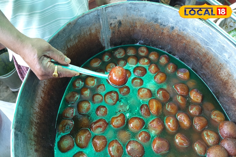 बबुरी की मसूहर गुलाब जामुन 