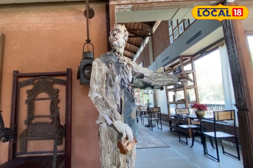 हरी भरी वादियों के बीच स्थित है.