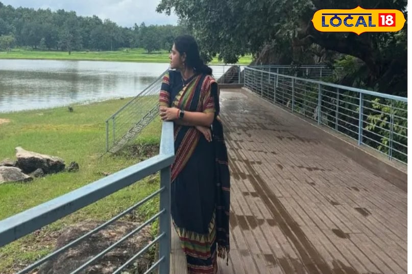 भारतीय वन सेवा ऑफिसर बनने के लिए UPSC की परीक्षा देनी पड़ती है. सबसे पहले IAS वाली प्रिलिम्स परीक्षादेनी होती है.जो इस प्रिलिम्स को पास करते हैं वे अलग से होने वाली IFS की मेन्स परीक्षा में बैठते हैं. इस मेन्स में अंग्रेजी,सामान्य ज्ञान और चुने हुए दो विषयों के पेपर होते हैं. उसके बाद इंटरव्यू होता है.