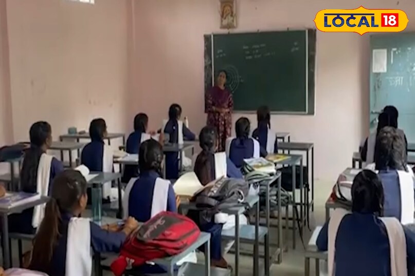IAS IPS Village in MP, Officers Village in India, Officers Village Padiyal Dhar, अधिकारियों का गांव, local18, khargone letest news, dhar letest news, Madhya Pradesh hindi news 