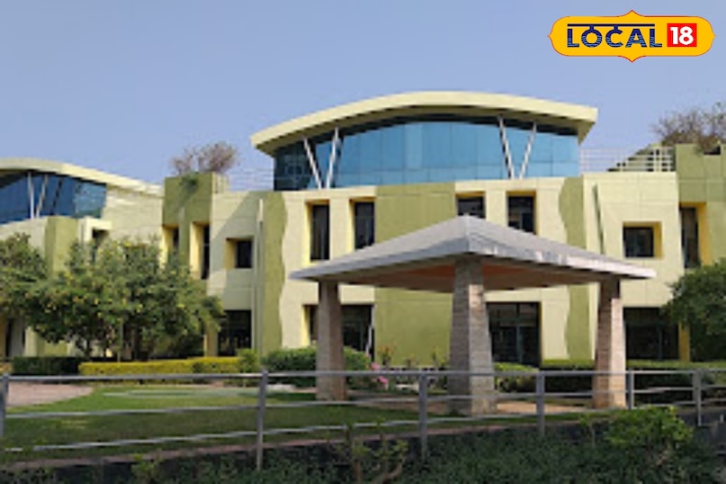 top five private school in MP, education news, local18, khargone letest news, Madhya Pradesh hindi news 