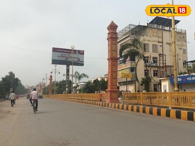 LIVE: नोएडा, गाजियाबाद, प्रयागराज, संभल में झमाझम बारिश, मौसम हुआ कूल-कूल