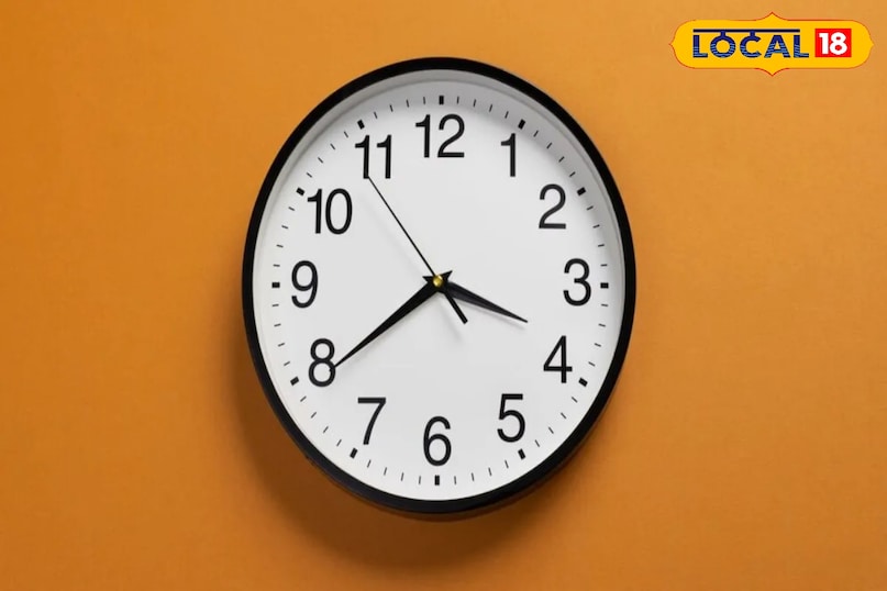 clock direction in vastu Shastra 