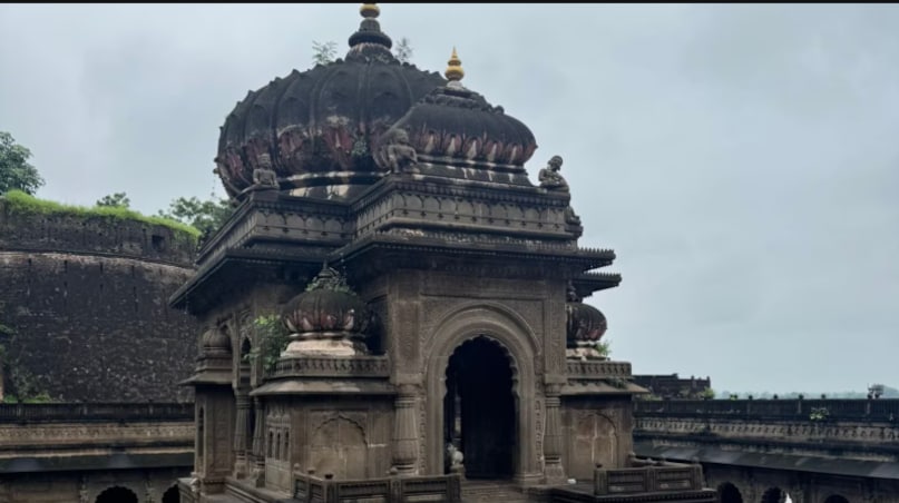 Sachin Tendulkar, Saaniya Chandhok, Sara Tendulkar, Anjali Tendulkar, Maheshwar, heart of incredible india, incredible india ahilya fort, Sachin Tendulkar daughter inlaw Saaniya Chandhok, Sachin Tendulkar Maheshwar, सचिन तेंदुलकर, सानिया चंडोक, सारा तेंदुलकर, अंजलि तेंदुलकर 