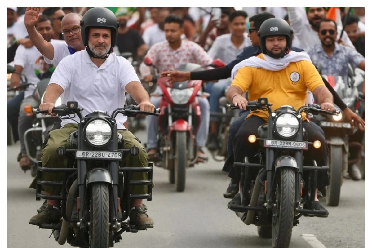 भारतीय टीम के ये फेमस क्रिकेटर पहुंचे पटना, वोटर अधिकार यात्रा में होंगे शामिल