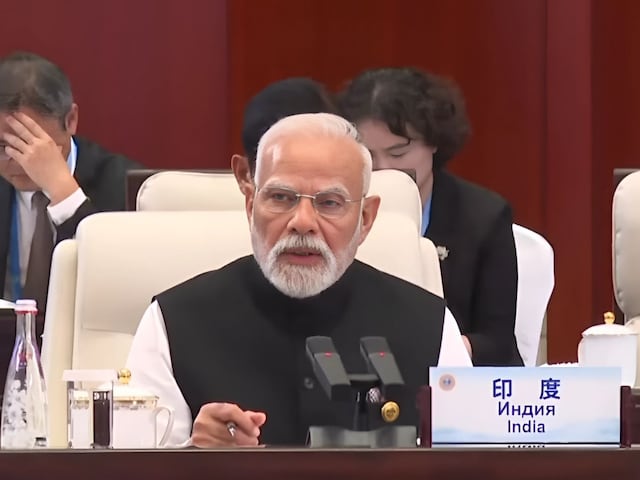'आतंकवाद बड़ी चुनौती...' SCO समिट में चीन की धरती से पीएम मोदी का संदेश 'आतंकवाद बड़ी चुनौती...' SCO समिट में चीन की धरती से पीएम मोदी का संदेश