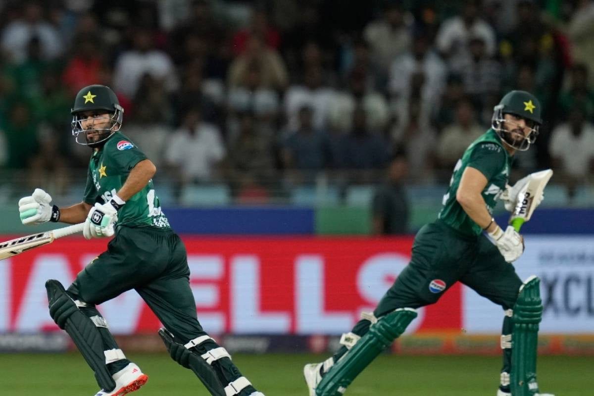 चलते मैच में पाकिस्तान के स्कोर से अचानक कटा 1 रन, वजह जानकर दिमाग चकरा जाएगा