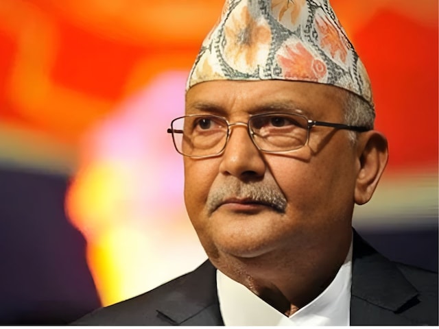 भारत के पीएम को दिखा रहे थे आंख, नेपाली जनता ने ओली का कर दिया अब ये हाल!