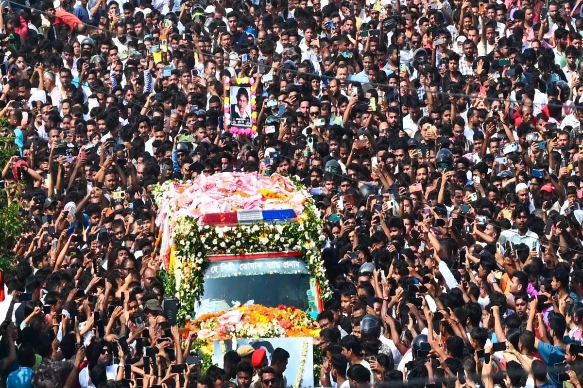 क्यों सिंगर जुबिन गर्ग को विदाई देने उमड़ी लाखों की भीड़ खूब इमोशनल हुए फैंस