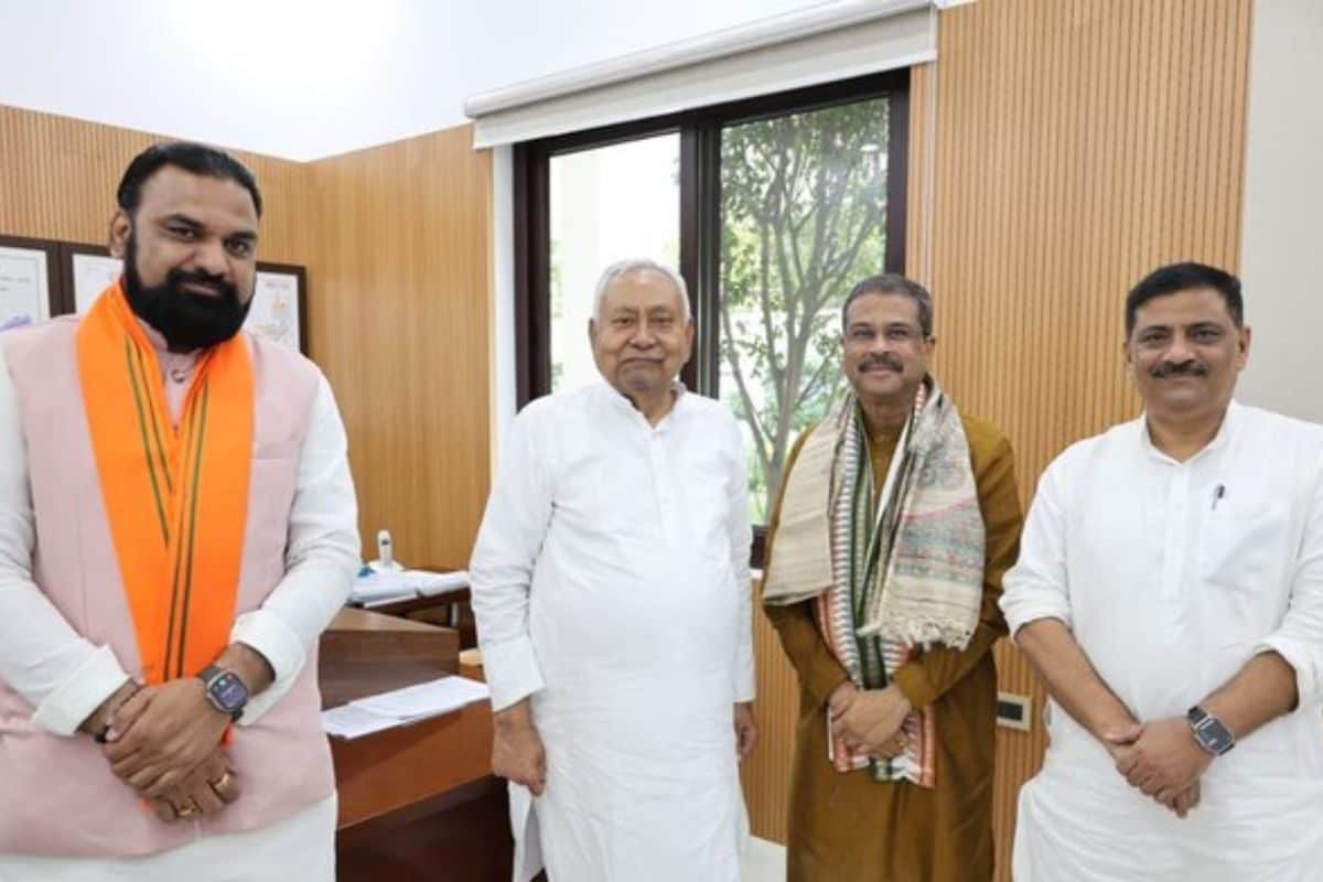 NDA में सीट शेयरिंग का टशन खत्म किसे मिला इनाम और किसने दी बड़ी कुर्बानी