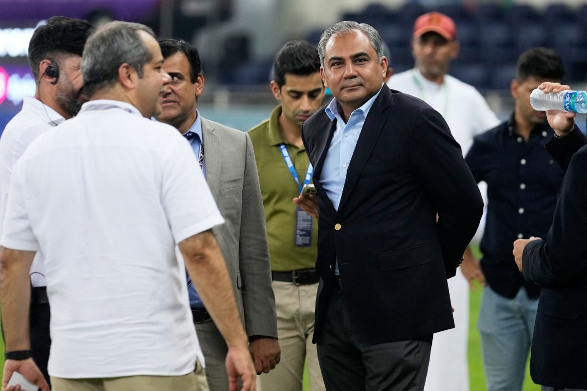 गजब बेशर्म है PCB चीफ मोहसिन नकवी, एशिया कप ट्रॉफी लेकर होटल भाग गए