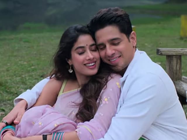 'परम सुंदरी' बॉक्स ऑफिस नहीं गिरा पाई बिजलियां, छठे दिन बटोरे चिल्लर 'परम सुंदरी' बॉक्स ऑफिस नहीं गिरा पाई बिजलियां, छठे दिन बटोरे चिल्लर