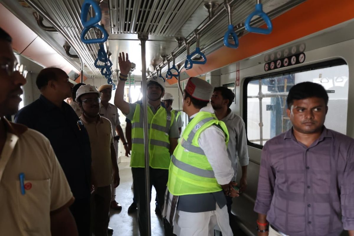 Patna Metro Video: पटना में पहली बार पटरियों पर दौड़ी मेट्रो ट्रेन, देखिए एक्सक्लूसिव वीडियो