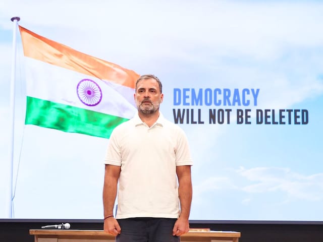 'Gen-Z बचाएगी संविधान', राहुल जी… क्‍या भारत में भी लगेगी नेपाल जैसी आग?