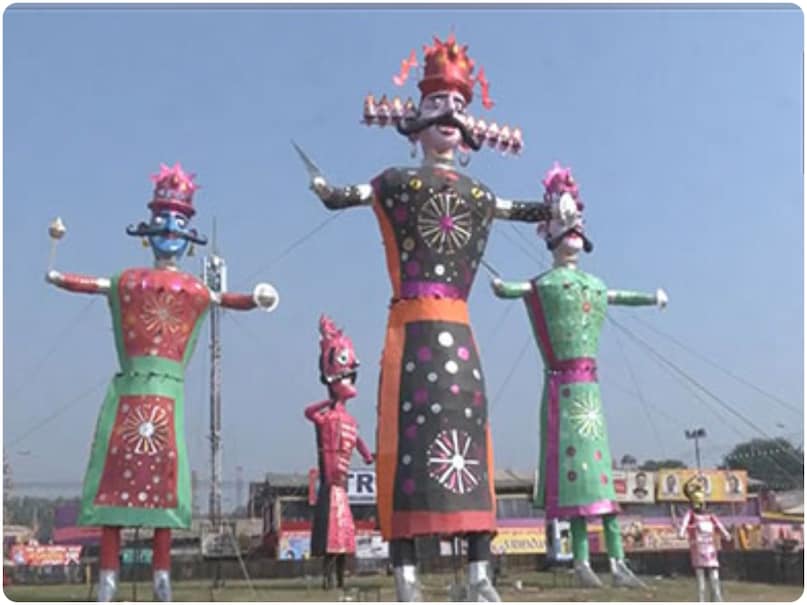 Dussehra Ravan Dahan, Dussehra festival, दशहरा पर्व, Ravana effigy, रावण दहन, Ravan Meghnath Kumbhkaran Putla, Jammu Kashmir celebrations, जम्मू कश्मीर उत्सव, Muslim artisans, मुस्लिम कारीगर