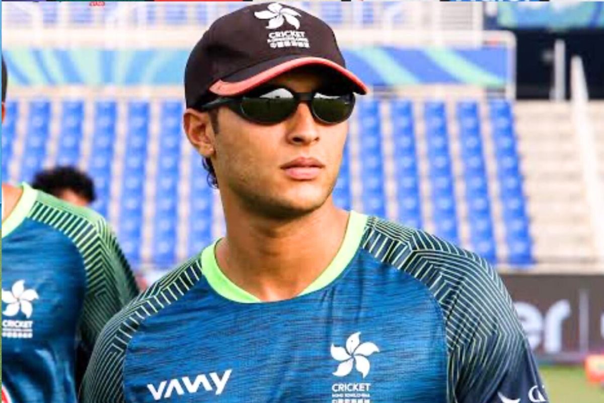 4 ओवर 4 मेडन फेंकने वाले गेंदबाज का डेब्यू, भारत से इस बॉलर का कनेक्शन जानिए