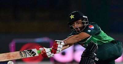 पाकिस्तान के कप्तान सलमान आगा की एक और तूफानी पारी