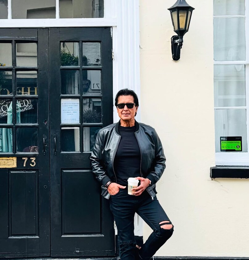 Amitabh Bachchan of Nepali cinema, Rajesh Hamal, Rajesh Hamal knows Amitabh Bachchan of Nepali cinema, richest superstar of Nepali cinema, Rajesh Hamal Films, Rajesh Hamal Hit Movies, Rajesh Hamal on nepal violence, नेपाली सिनेमा का अमिताभ बच्चन, राजेश हमाल , राजेश हमाल कौन हैं?, राजेश हमाल की हिट फिल्में, राजेश हमाल ने नेपाल हिस्सा पर क्या कहा?