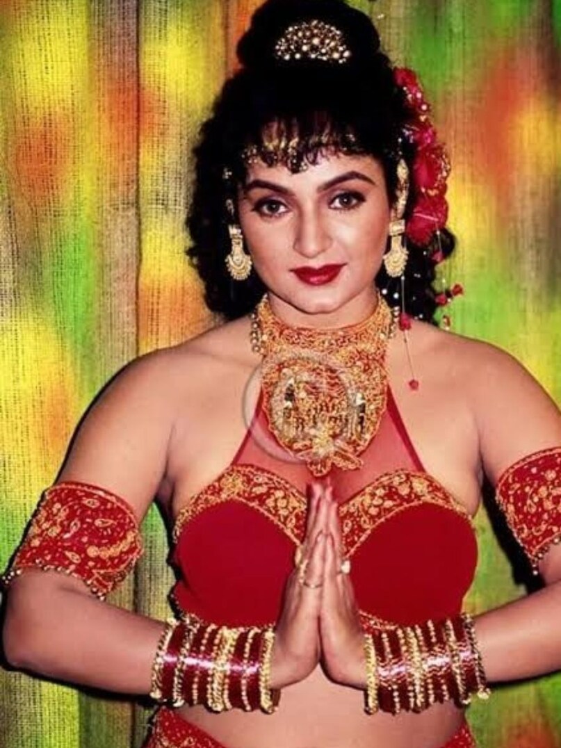 Upasana singh, upasana singh casting couch, upasana singh movie, Who is Upasana Singh's husband, How tall is Upasana , Why did Upasana Singh leave Kapil Show , upasana singh Shocking Revelation, upasana singh punjabi movie list , upasana singh children, उपासना सिंह, उपासना सिंह के साथ जब डायरेक्टर ने की घिनौनी हरकत