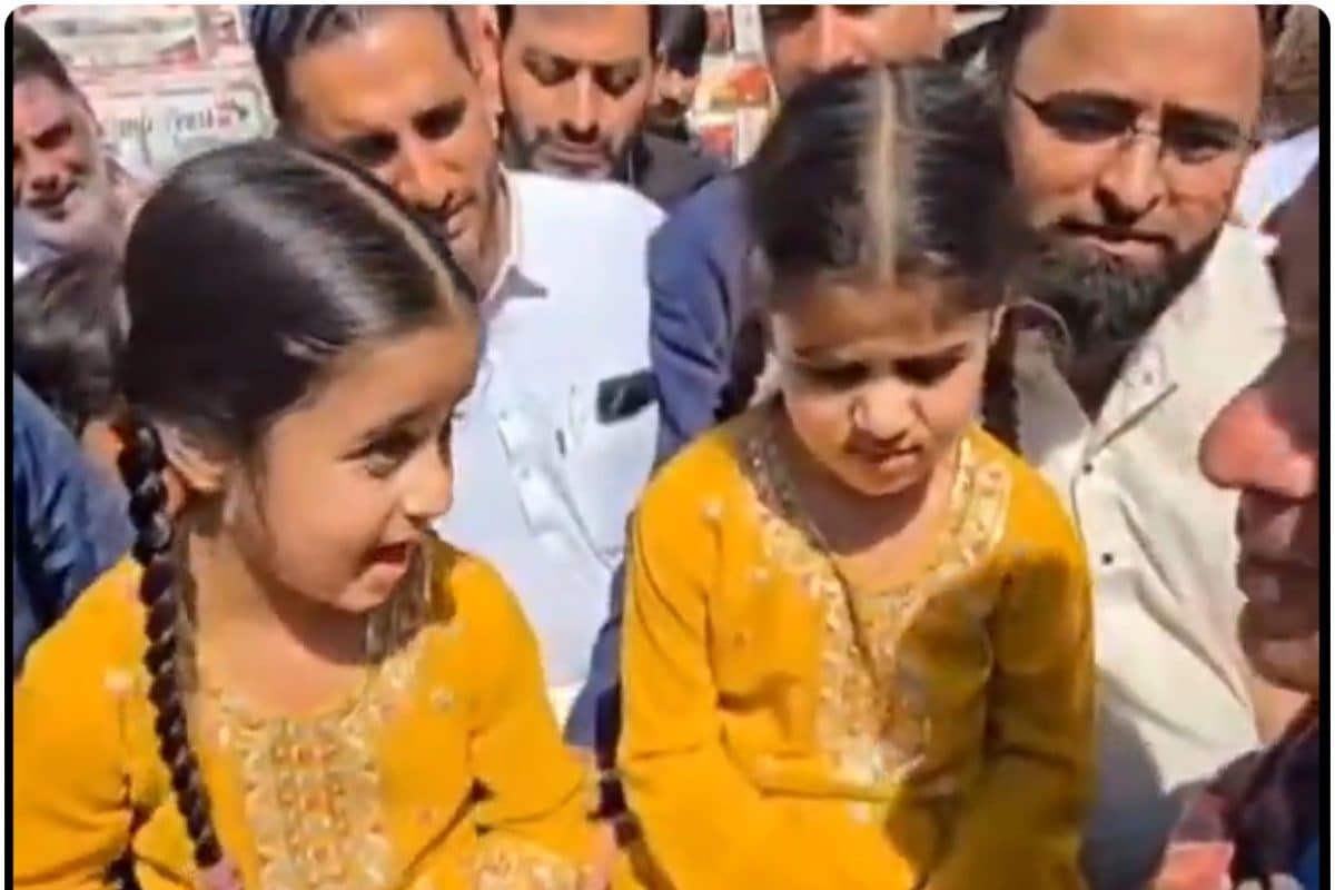 VIDEO: अनंतनाग की जुड़वां बहनों ने PM मोदी को दिया कश्मीर आने का न्योता