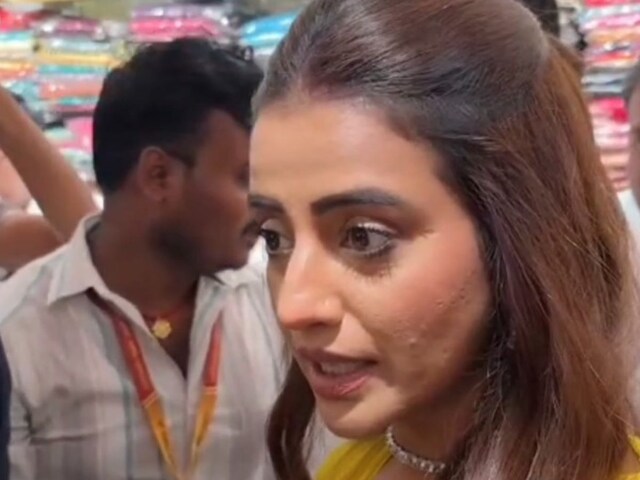 'राजपाल यादव ने सबको हंसाया, अब हम सबको उनका साथ देना', अक्षरा की इमोशनल अपील