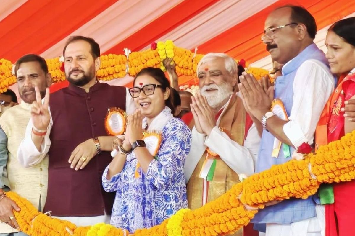 कभी मंच पर नहीं मिली थी जगह, अब दीघा में दिखे चौबे, क्या गिले-शिकवे हो गए दूर?