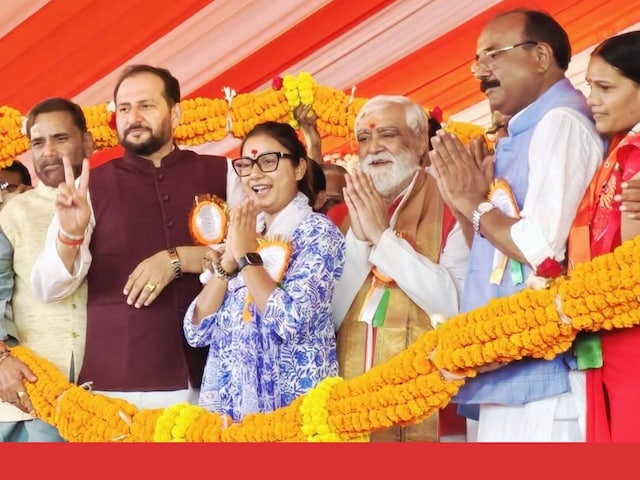 कभी मंच पर नहीं मिली थी जगह, अब दीघा में दिखे चौबे, क्या गिले-शिकवे हो गए दूर?