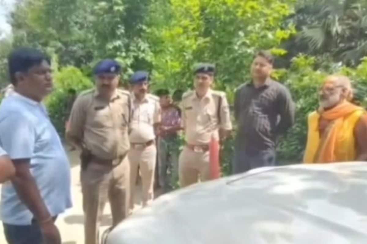 डफरपुर महाकाल धाम मंदिर में मूर्तियां तोड़ीं बेगूसराय में हड़कंप जांच जारी