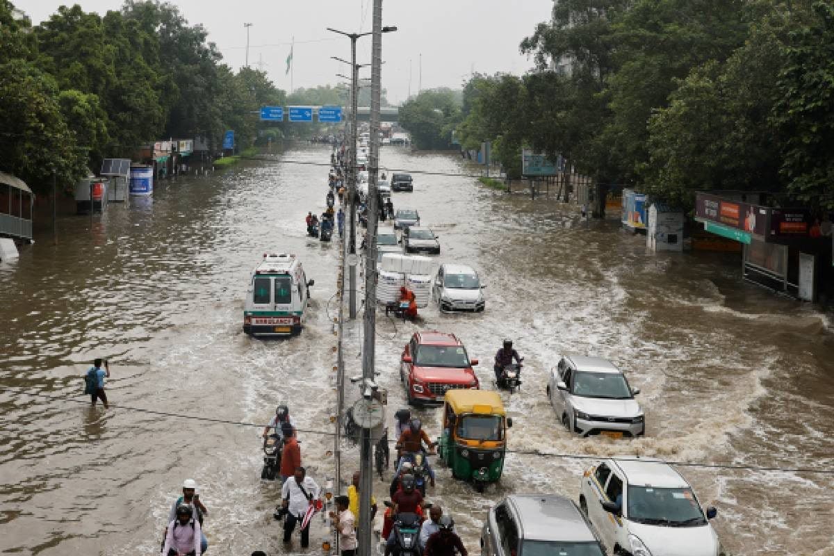 दिल्ली में न आए बाढ़ इसके लिए क्या करें उपाय एक्सपर्ट ने दिया जवाब
