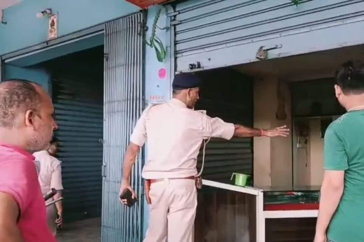 चोरों की गजब करतूत पहले दुकान में गटकी शराब फिर कैश पर किया हाथ साफ