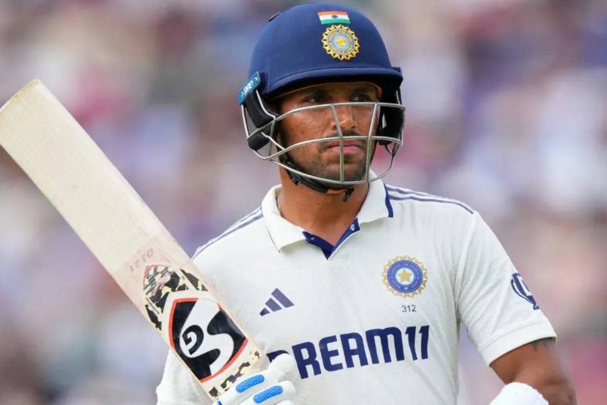 जुरेल के बाद जडेजा ने भी ठोकी फिफ्टी, भारत का स्कोर 330 तो लीड 150 के पार