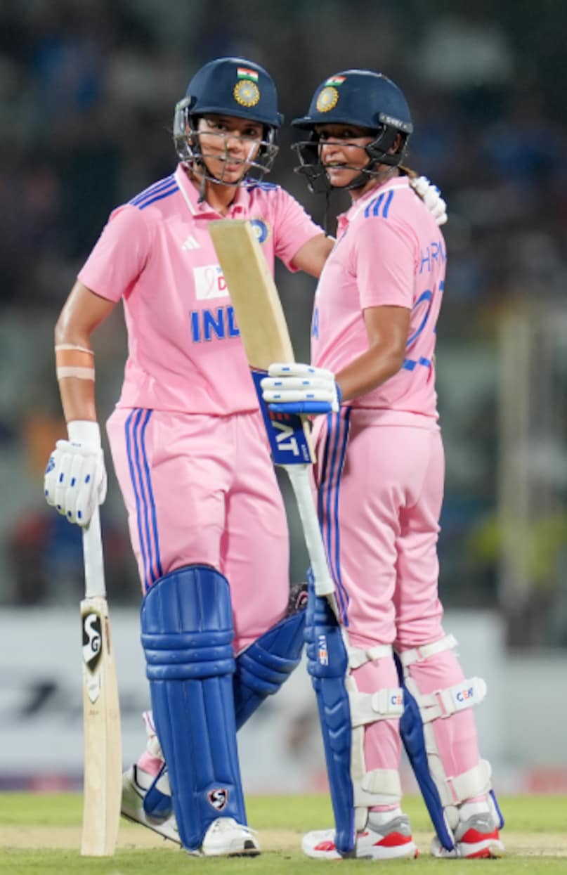 Smriti Mandhana, Smriti Mandhana Century, Smriti Mandhana 13 odi century, Smriti Mandhana hundred vs Australia, Smriti Mandhana creats records, Smriti Mandhana made 7 records, Smriti Mandhana surpasses virat kohli, Smriti Mandhana virat kohli, स्मृति मंधाना, मंधाना रिकॉर्ड, स्मृति मंधाना वनडे रिकॉर्ड Smriti Mandhana, Smriti Mandhana Century, Smriti Mandhana 13 odi century, Smriti Mandhana hundred vs Australia, Smriti Mandhana creats records, Smriti Mandhana made 7 records, Smriti Mandhana surpasses virat kohli, Smriti Mandhana virat kohli, स्मृति मंधाना, मंधाना रिकॉर्ड, स्मृति मंधाना वनडे रिकॉर्ड