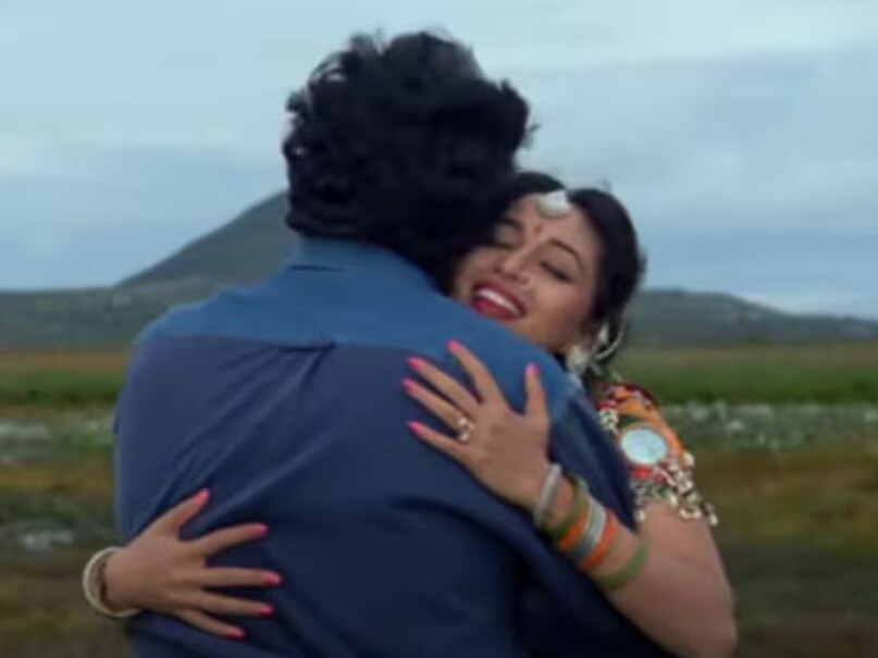 neetu kapoor, Rishi Kapoor, Rishi Kapoor Multiple Affairs, Rishi Kapoor Flirting with other actress, when neetu Caught Rishi Kapoor Flirting, Rishi Kapoor-Neetu kapoor love story, Rishi Kapoor-Juhi Chawla, Rishi Kapoor-Divya Bharti, when neetu said I have caught him flirting hundreds of times, ऋषि कपूर, नीतू कपूर, ऋषि कपूर के शादी के बाद अफेयर, जूही चावला, दिव्या भारती neetu kapoor, Rishi Kapoor, Rishi Kapoor Multiple Affairs, Rishi Kapoor Flirting with other actress, when neetu Caught Rishi Kapoor Flirting, Rishi Kapoor-Neetu kapoor love story, Rishi Kapoor-Juhi Chawla, Rishi Kapoor-Divya Bharti, when neetu said I have caught him flirting hundreds of times, ऋषि कपूर, नीतू कपूर, ऋषि कपूर के शादी के बाद अफेयर, जूही चावला, दिव्या भारती