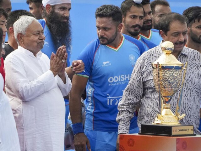 बिहार के CM नीतीश कुमार ने की हॉकी टीम के लिए नकद पुरस्कार की घोषणा