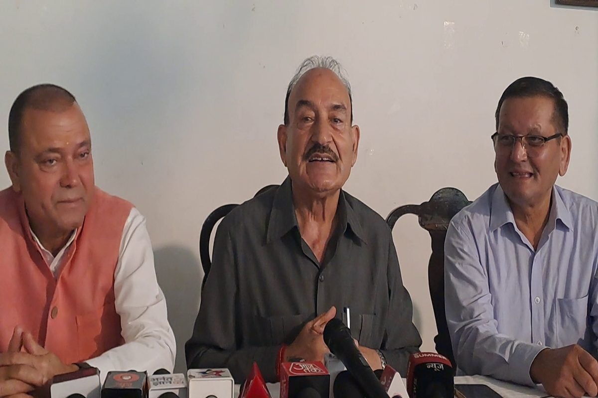 मैंने धर्मपुर बस स्टैंड का विरोध किया थाकिसी ने मेरी बात नहीं सुनी