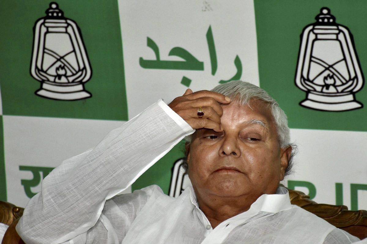 लालू-तेजस्वी हाजिर हों! रेलवे टेंडर घोटाले में आएगा कोर्ट का फैसला, कल अहम दिन