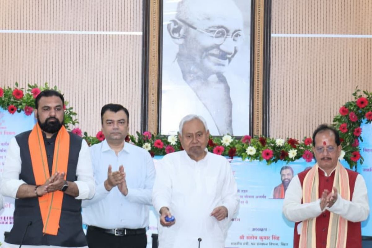 CM नीतीश की 'प्रतिज्ञा' से बदलेगी बिहार के युवाओं की जिंदगी! इंटर्नशिप का मौका