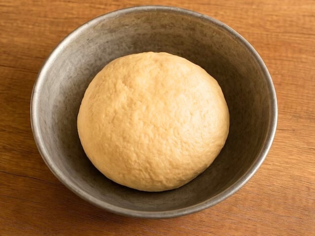 Now reduce obesity by eating bread, adopt this easy way while kneading the dough