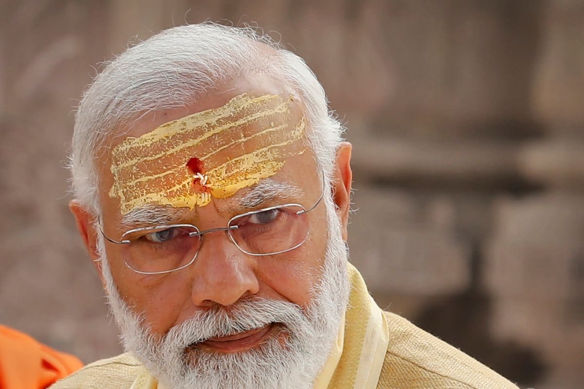 Live: पूर्वोत्तर दौरे पर पीएम मोदी त्रिपुरा में करेंगे नवरात्रि पूजा