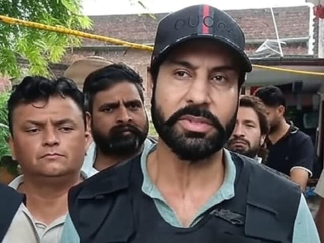 बाढ़ पीड़ितों की मदद को एकजुट हुआ पंजाबी सिनेमा, अब बिन्नू ढिल्लों ने की मदद