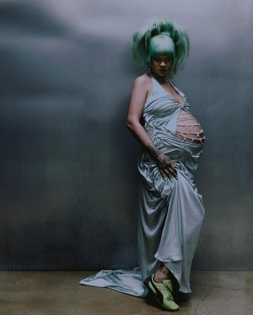 Rihanna, Rihanna news, Rihanna Gives Birth To Baby Girl, Rihanna husband, Rihanna daughter photo, Rihanna baby pic, Rihanna life story, popstar Rihanna Rihanna, Rihanna news, Rihanna Gives Birth To Baby Girl, Rihanna husband, Rihanna daughter photo, Rihanna baby pic, Rihanna life story, popstar Rihanna