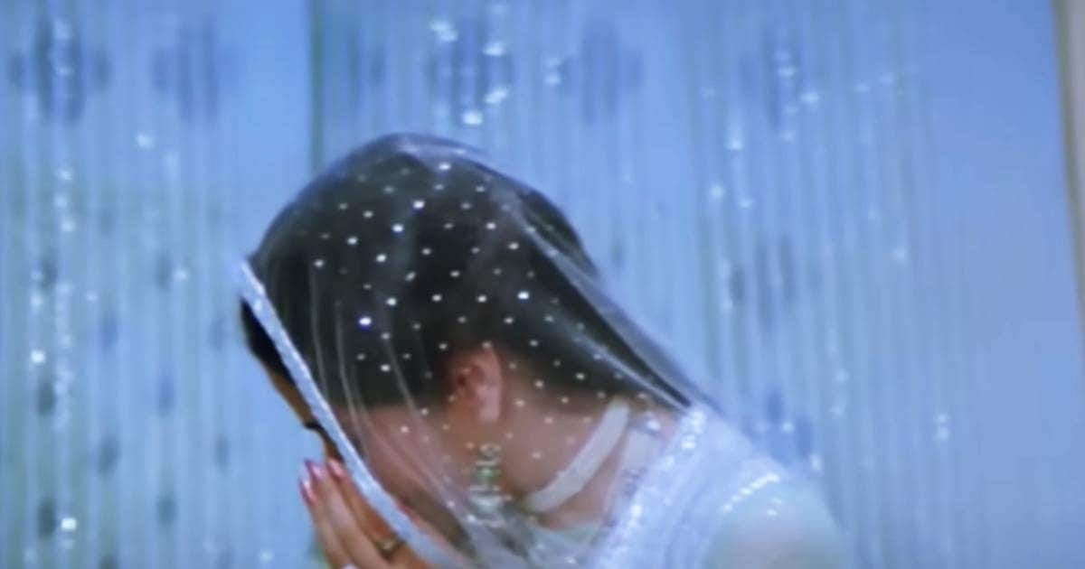 Raj Kapoor’s sister, whose beauty is also decimated by the angels, while debuting with Rishi Kapoor